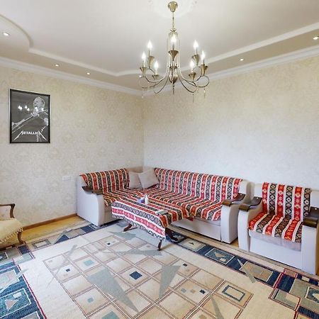 Yerevan City Center Apartment Exterior foto